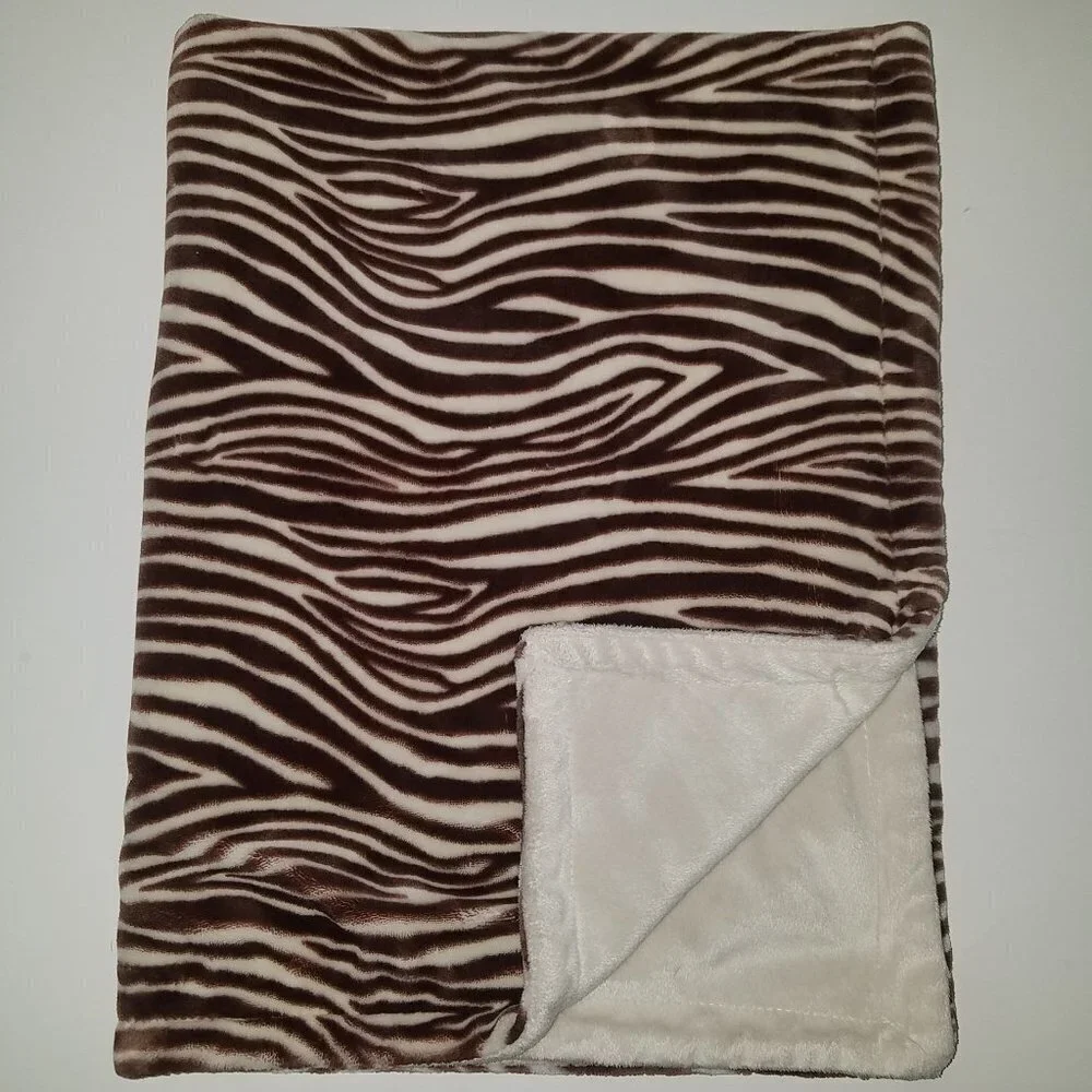 Sadie & Scout Tiger Animal Print Fleece Baby Blanket Lovey Soft 30